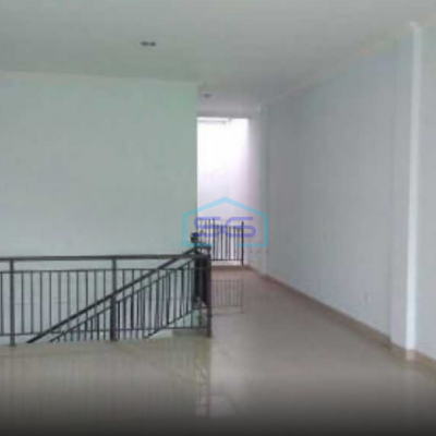 Disewakan Ruko Siap Pakai Hadap Jalan Raya Serpong Tangerang Selatan Luas Bangunan  240 m²