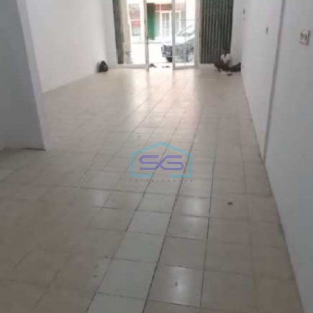 Dijual Ruko Siap Huni di Serpong Tangerang Selatan Luas Bangunan  247 m²-5