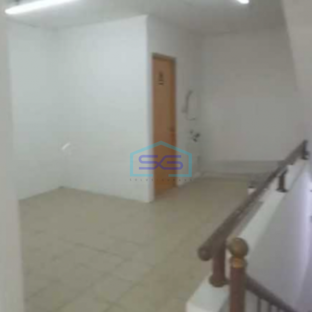 Dijual Ruko Siap Huni di Serpong Tangerang Selatan Luas Bangunan  247 m²-4