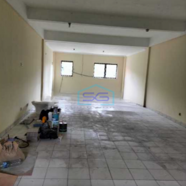 Disewakan Ruko Hadap Jalan Raya Pahlawan Seribu Sektor 7 Bsd Tangerang Luas Bangunan  225 m²-2