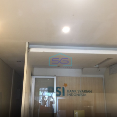 Disewakan Ruko Siap Huni di Sektor 7 Pahlawan Seribu Bsd City Tangerang Selatan Luas Bangunan  137 m²