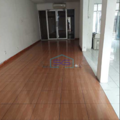 Disewakan Ruko Sangat Strategis di Graha Raya Bintaro Jaya Serpong Tangerang Selatan Luas Bangunan  200 m²-3