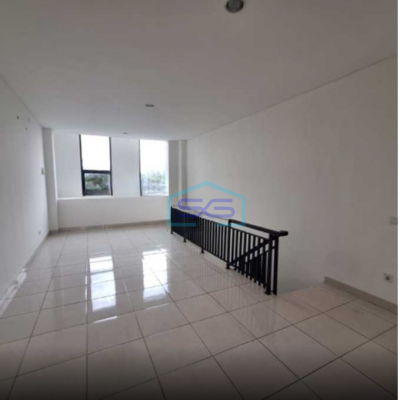 Disewakan Ruko Hadap Jalan Raya di Provence Suite Bsd Tangerang Selatan Luas Bangunan  162 m²-2