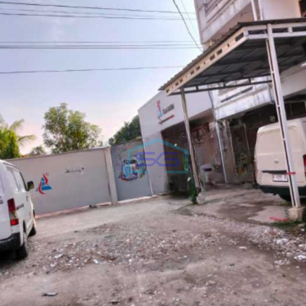 Dijual Ruko 3 Lantai Siap Pakai Di Lokasi Sangat Strategis Duri Kosambi Jakarta Barat Luas Bangunan  174 m²-1