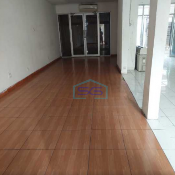 Dijual Ruko Sangat Strategis di Jalan Boulevard Graha Raya Bintaro Jaya Serpong Tangerang Selatan Luas Bangunan  200 m²-3