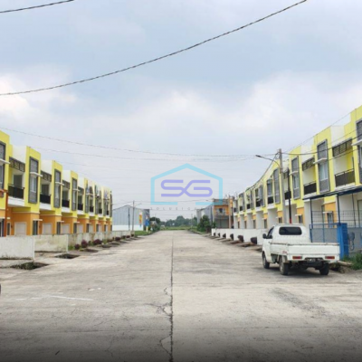 Dijual Gudang Surya Grand Cisoka Akses Mudah ,aman Dan Bebas Banjir di Tanggerang Luas Bangunan  1350 m²
