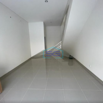 Dijual Ruko Pisa Grande, 2 Lantai Gading Serpong Tangerang Luas Bangunan  90 m²