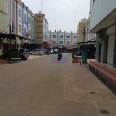 Dijual Ruko 2,5 Lantai Golden Boulevard Bsd Tangerang Luas Bangunan  162 m²