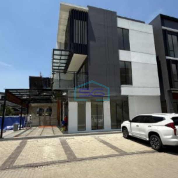 Dijual Ruko Hampton 3 Lantai Hoek di Gading Serpong Luas Bangunan  180 m²-1