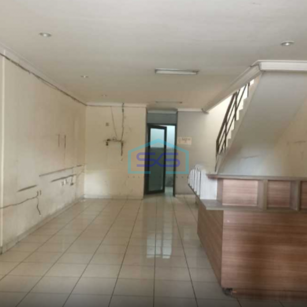 Dijual Ruko Pinggir Jalan Raya Siap Pakai Lokasi Sangat Strategis Di Graha Raya Bintaro Tangerang Luas Bangunan  121 m²-3