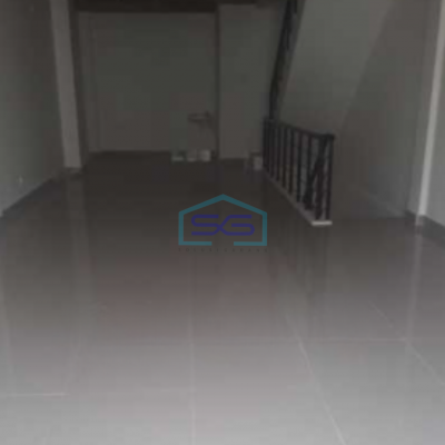 Disewakan Ruko 3 Lantai Golden Boulevard, Serpong Tangerang Luas Bangunan  225 m²