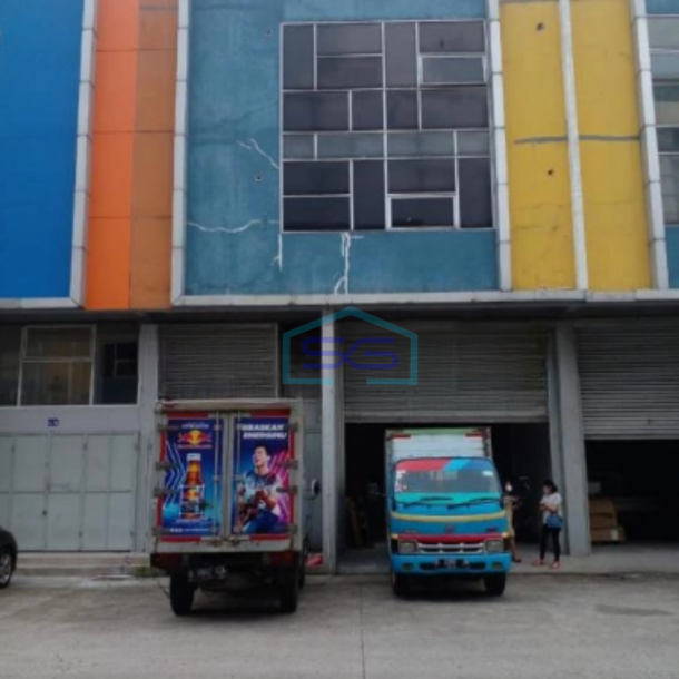 Disewakan Gudang Duta Indah Iconic 2 Lantai Di Tangerang Luas Bangunan  364 m²-1