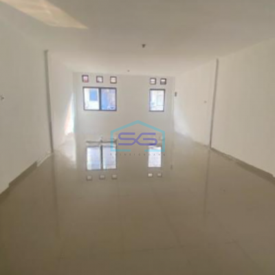 Disewakan Ruko Siap Huni di Sektor 4 BSD Tangerang Selatan Luas Bangunan  155 m²