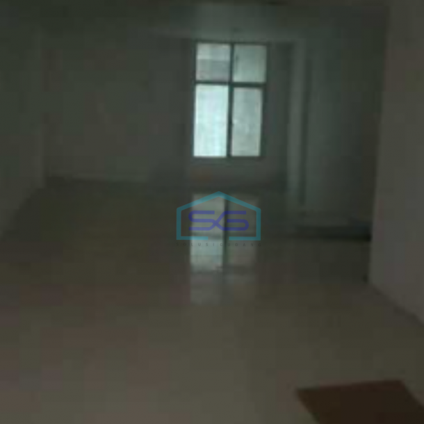 Disewakan Ruko Tol Boulevard 3 Lantai Bsd Tangerang Luas Bangunan  144 m²-2