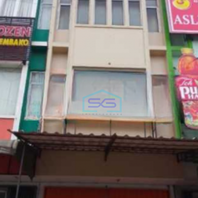 Disewakan Ruko Hadap Jalan Raya Siap Huni di Rawa Buntu Tangerang Selatan Luas Bangunan  204 m²-1