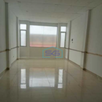 Disewakan Ruko Hadap Jalan Raya Siap Huni di Rawa Buntu Tangerang Selatan Luas Bangunan  204 m²-2