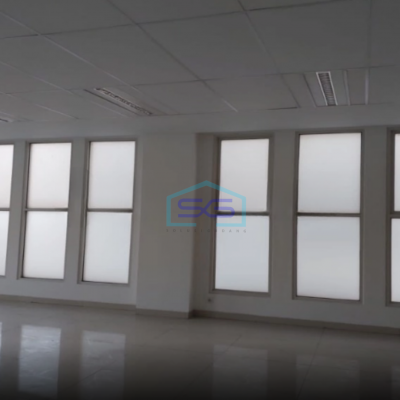 Disewakan Ruko Golden Boulevard,siap Huni,strategis Di Bsd Serpong Tangerang Selatan Luas Bangunan  162 m²