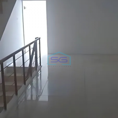 Disewakan Ruko Golden Boulevard Siap Huni Strategis Dan Ramai di Bsd Serpong Tangerang Selatan