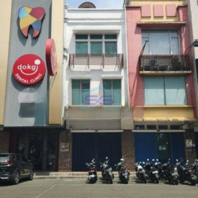 Disewakan Ruko Tol Boulevard 3 Lantai Di Bsd Tangerang