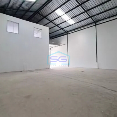 Dijual Gudang Plus Kantor Akses Mudah Dan Aman di Surya Grand Cisoka Tangerang Banten