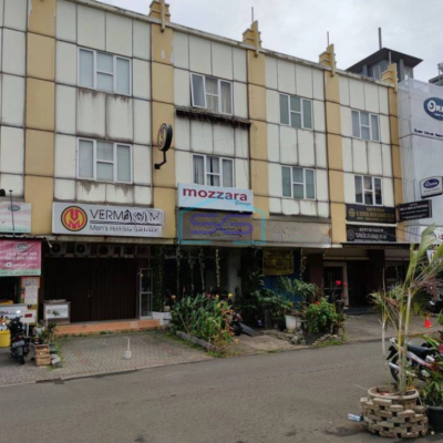 Dijual Ruko Golden Boulevard 3 Lantai di Serpong Tangerang Selatan