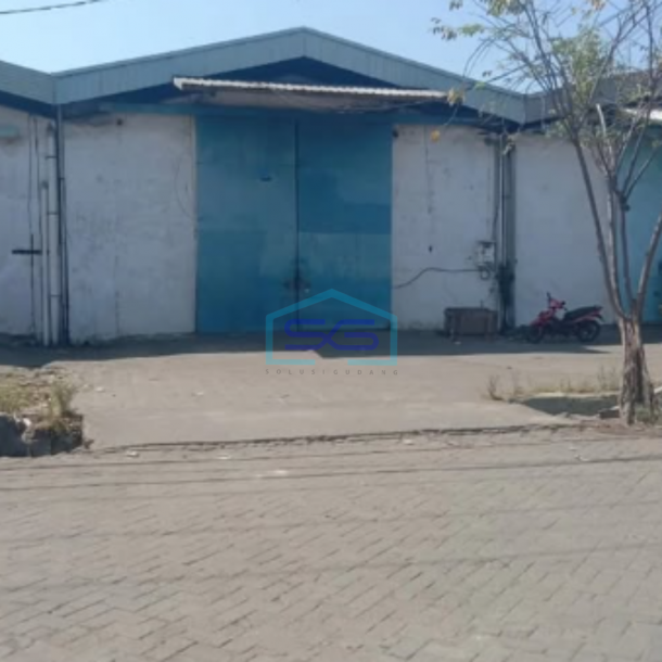 Dijual Gudang Luas Tanah 594m2 di Margomulyo Permai Surabaya-1