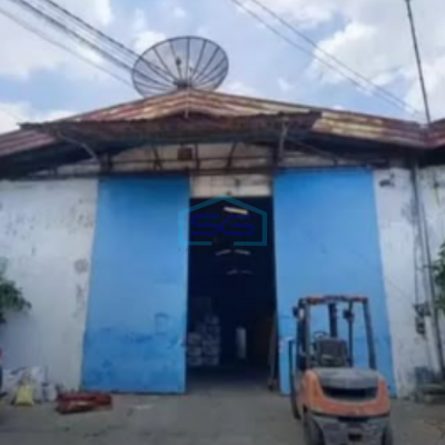 Dijual Gudang Luas Tanah 594m2 di Margomulyo Permai Surabaya