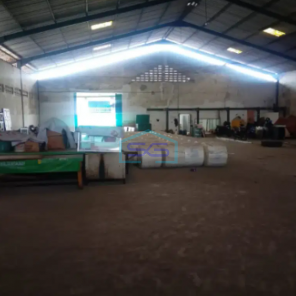 Disewakan Gudang Surimulia Margomulyo Surabaya Ada Loading dock Sebelah tol LB 966m2-1