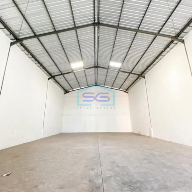 Disewakan Gudang Margomulyo Surabaya Jawa Timur Luas Bangunan 780m2-1