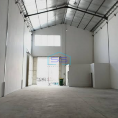 Disewakan 2 Gudang jejer Baru Kawasan Pergudangan Driyorejo Gresik Jawa Timur Luas Bangunan 330m2