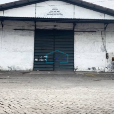 Disewakan Gudang Angtropolis blok E Ada lift barang di Surabaya Jawa Timur LB 480m2