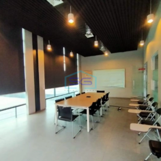 Dijual Ruang Usaha Sudah Renovasi SHM Luas Tanah 5334m2 di Kemayoran Jakarta Pusat-2