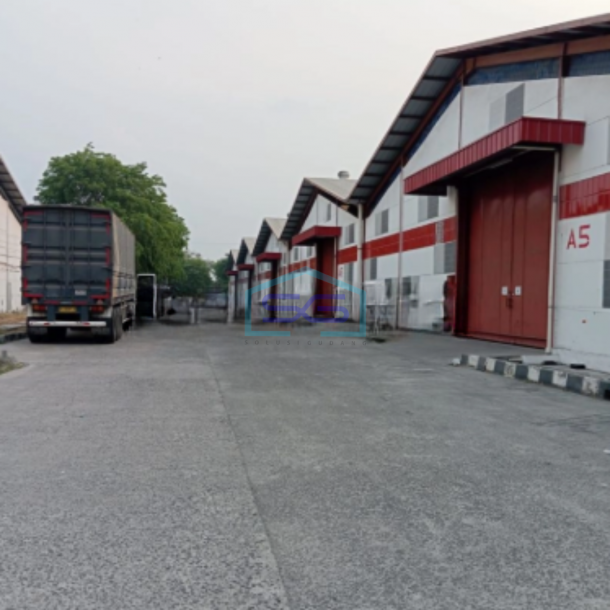 Disewakan Gudang di jl.Ciujung Serang Banten Sudah Renovasi SHM LT 2000 m2-1