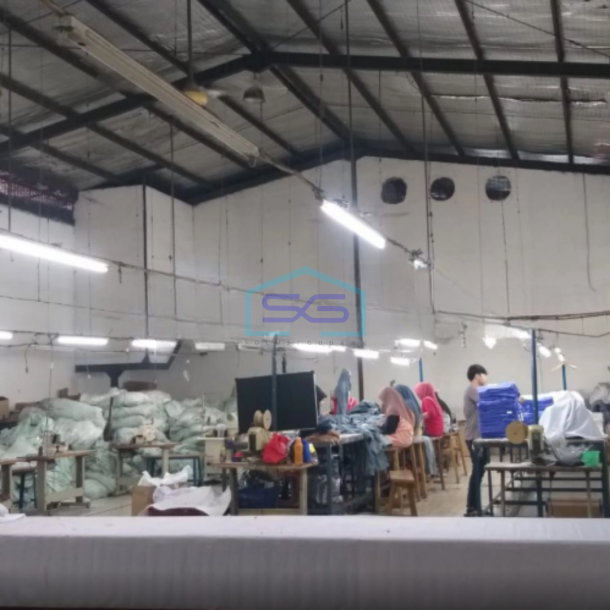 Disewakan Gudang Sudah Renovasi Luas Tanah 3000m2 di Cikunir Bekasi-3