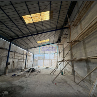 Disewakan Gudang Sudah Renovasi Luas Bangunan 325m2, SHM di Tangerang-2