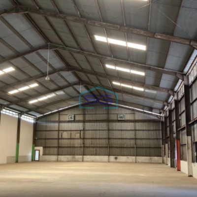 Disewakan Gudang Sudah Renovasi Shm, Luas 2148m2 di Kalideres Jakarta Barat