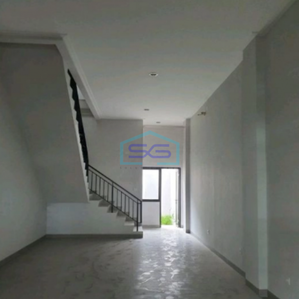 Disewakan Ruko Baru Pik2 Shanghai Depan Patung Naga Jakarta Utara LB 240m2-2