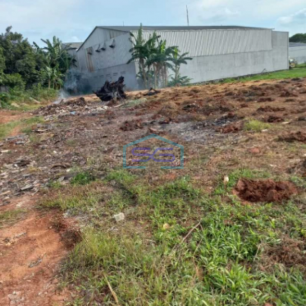 Dijual Tanah Kavling Murah Letak Strategis di Cipondoh Tangerang Luas Tanah 920m2-1