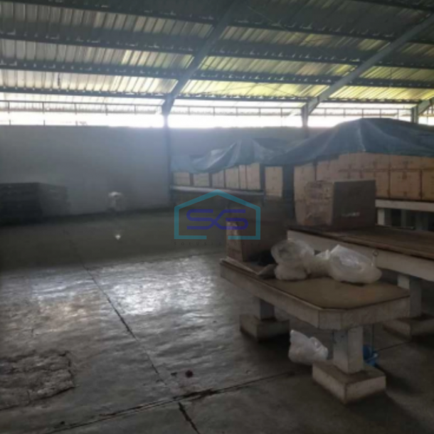 Dijual Tanah Harga Terjangkau Ada Gudang Tua, Hitung Tanah Saja di Batu Ceper Tangerang-5