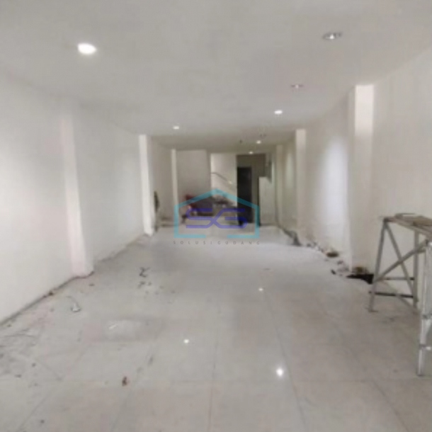 Disewakan Ruko Sudah Renovasi Luas Bangunan 375m2 Lokasi di Kebayoran Baru Jakarta Selatan-5