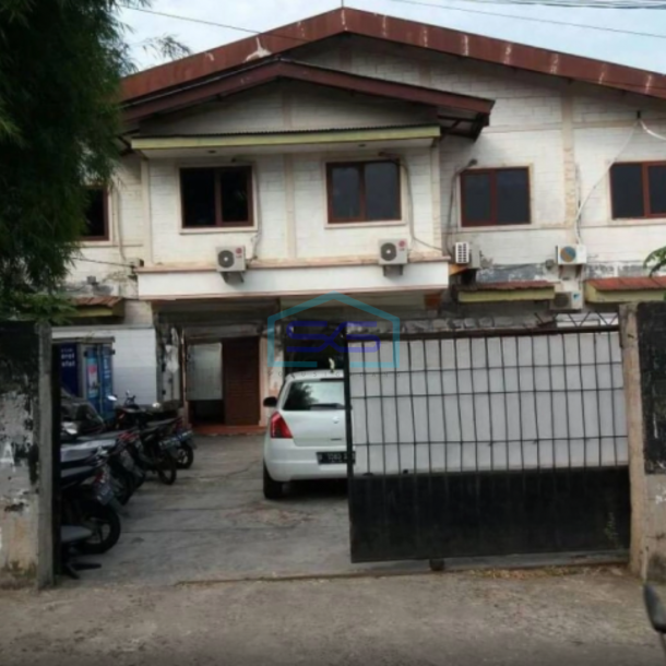 Dijual Tanah dan Bangunan Gudang di Kelapa Dua Jakarta barat SHM Luas 667m²-1