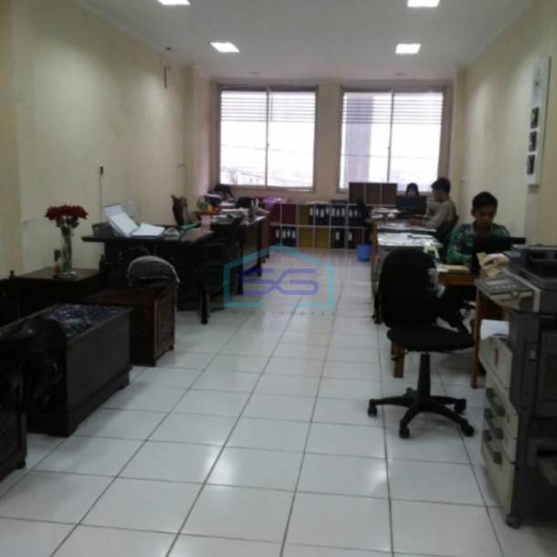 Dijual Kantor Murah Lokasi Strategis di Jalan Jampea Koja Selatan Tanjung Priok Jakarta Utara LB 330m2-3