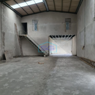 Dijual Gudang di Komplek Pergudangan di Teluk Naga Tangerang Sudah Renovasi SHM LT 240m2
