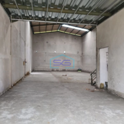 Dijual Gudang di Komplek Pergudangan di Teluk Naga Tangerang Sudah Renovasi SHM LT 240m2
