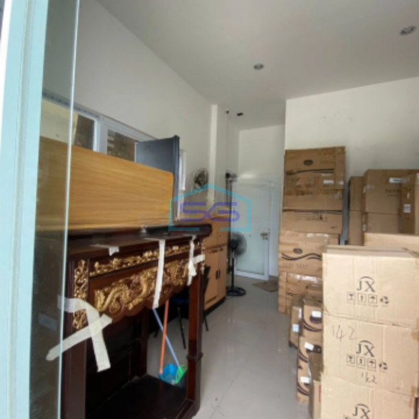 Dijual Gudang di Citra Garden 8 Jakarta Barat Sudah Renovasi HGB Luas Tanah 136 m2-3