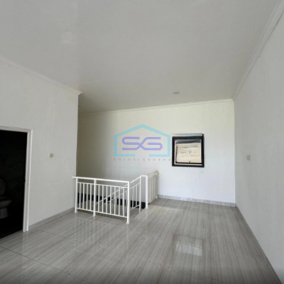 Dijual Gudang Sudah Renovasi Luas Tanah 516m2 Zona Industri di Legok Tangerang