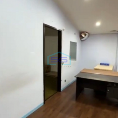 Dijual Gudang Sudah Renovasi SHM Luas Tanah 366m2 Siap Pakai di Kalideres Jakarta Barat