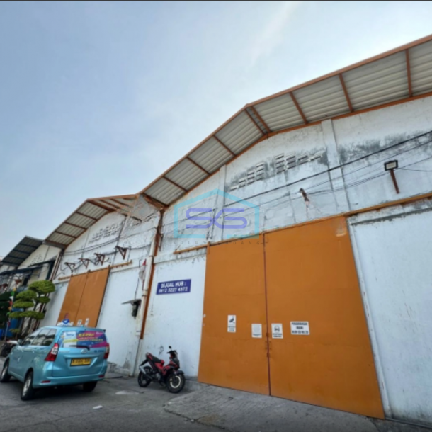 Dijual Gudang Sudah Renovasi SHM Luas 986m2 di Kapuk Kamal Jakarta Barat-2