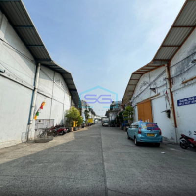 Dijual Gudang Sudah Renovasi SHM Luas 986m2 di Kapuk Kamal Jakarta Barat