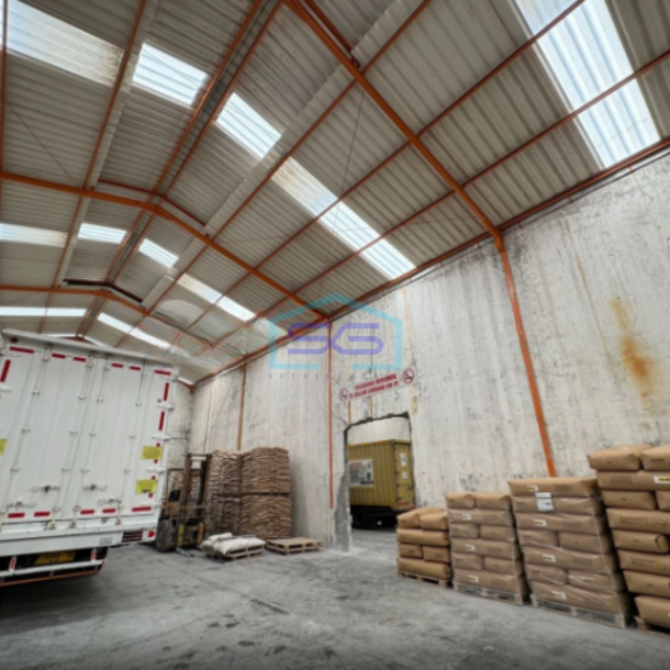 Dijual Gudang Sudah Renovasi SHM Luas 986m2 di Kapuk Kamal Jakarta Barat-3